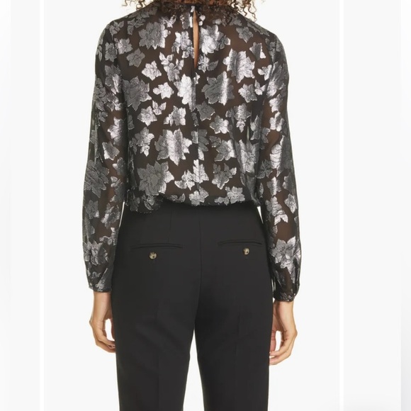 Club Monaco Metallic Pattern Silk Blend Semi Sheer Blouse In Floral Print - XXS - Picture 8 of 16